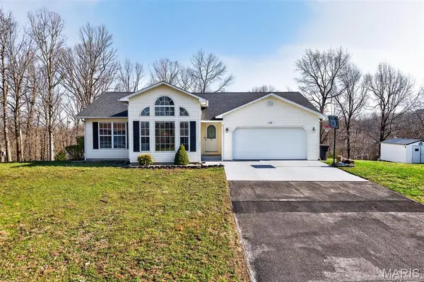 115 Saw Mill Road, St Robert, MO 65584