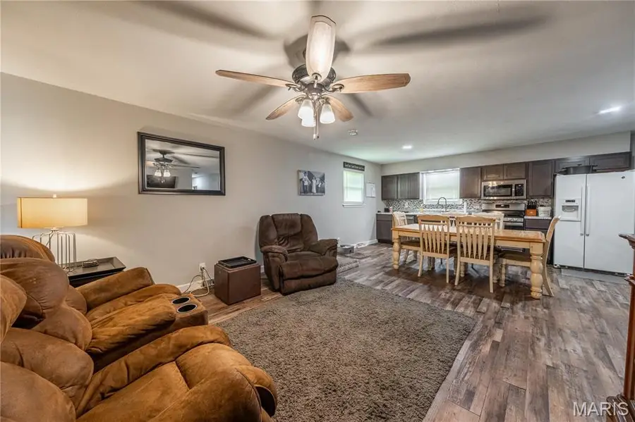 1015 Sunnyside Street, Festus, MO 63028 - #3