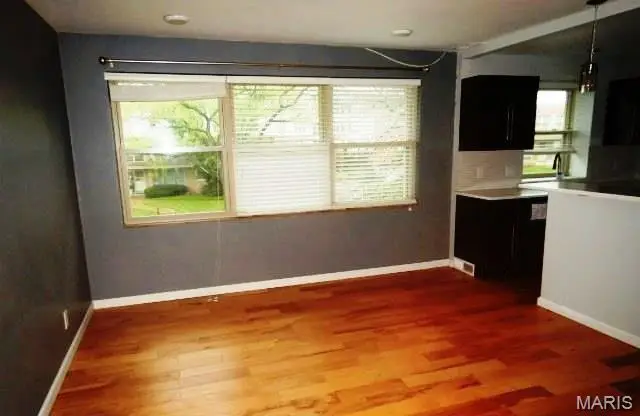 4 Delcrest Court #201, University City, MO 63124 - #2