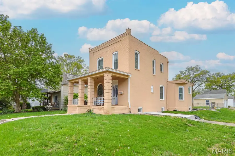 500 Wabash Avenue, Belleville, IL 62220 - #2