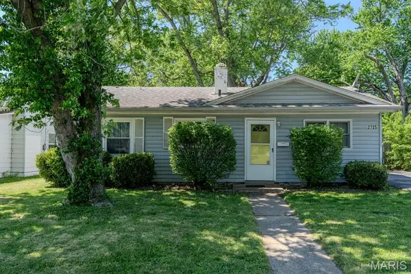 2725 Birch Avenue, Granite City, IL 62040