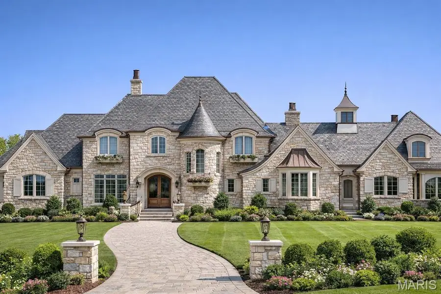 310 Wardenburg Farms Drive, Wildwood, MO 63005 - #2