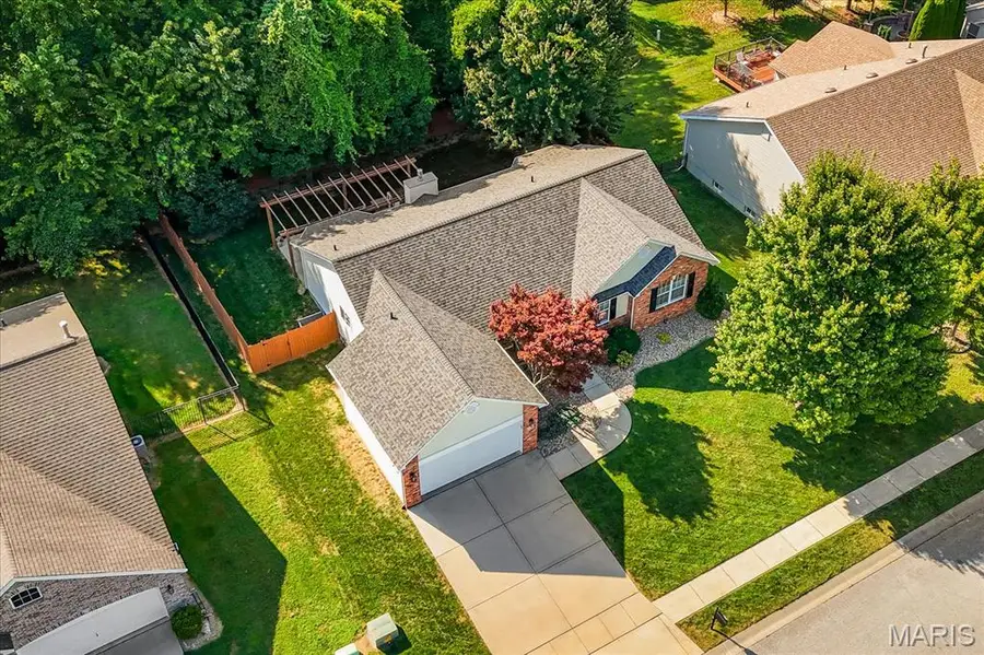 961 Sturbridge Trail, Caseyville, IL 62269 - #3