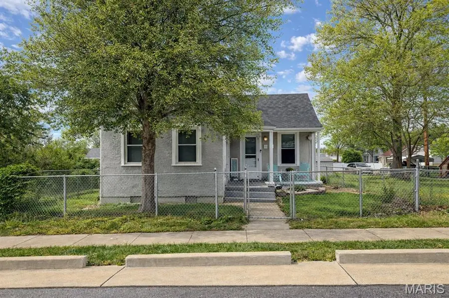 9805 Linn Avenue, Lemay, MO 63125 - #2