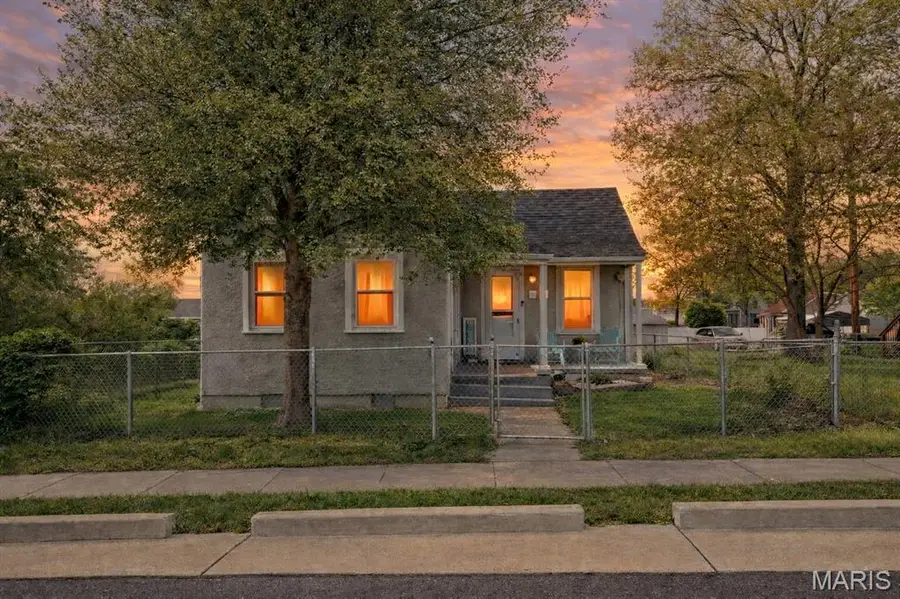 9805 Linn Avenue, Lemay, MO 63125 - #3