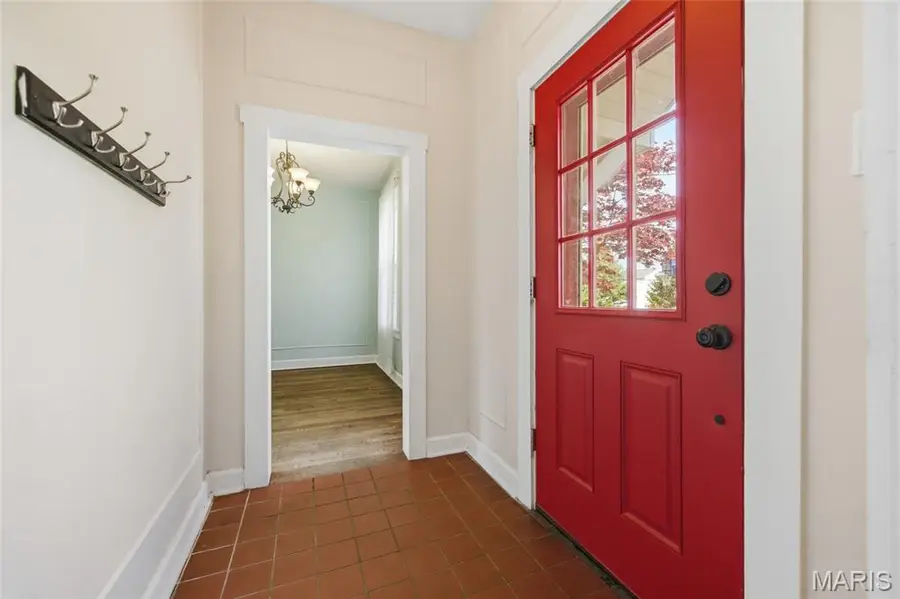 8 Maple Drive, Belleville, IL 62220 - #2