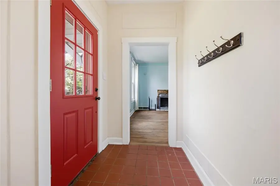 8 Maple Drive, Belleville, IL 62220 - #3