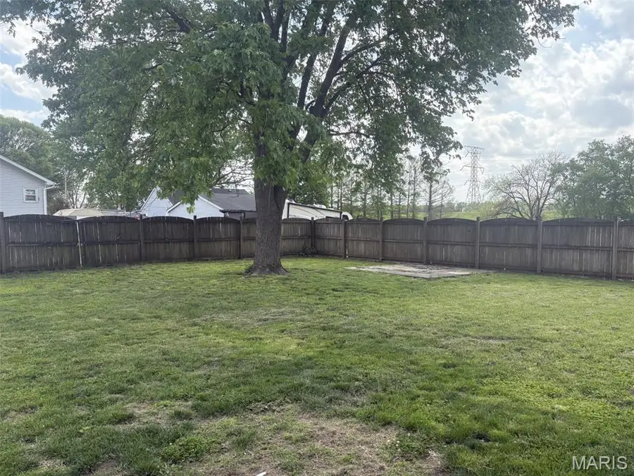 132 W 2nd Street, Hartford, IL 62048 - #3