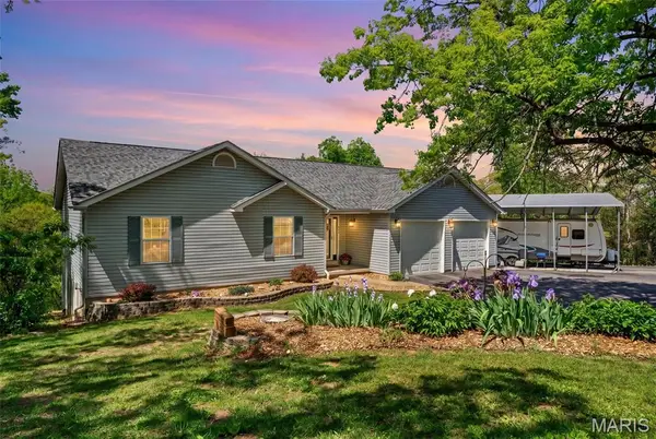 3445 Lynch Road, Pacific, MO 63069