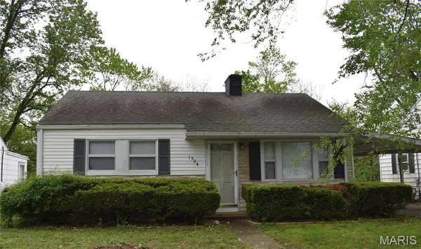 1504 Bel Aire Drive, Belleville, IL 62220