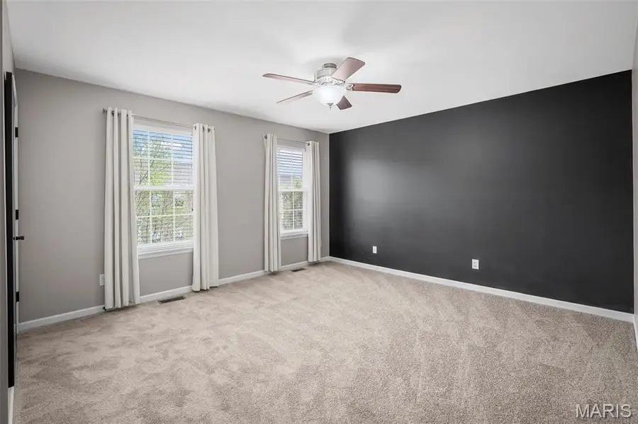210 Candice Way, Saint Peters, MO 63376 - #3