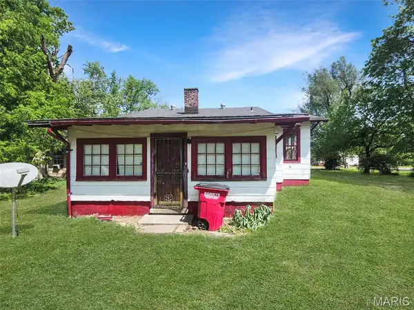 411 S West Street, Sikeston, MO 63801