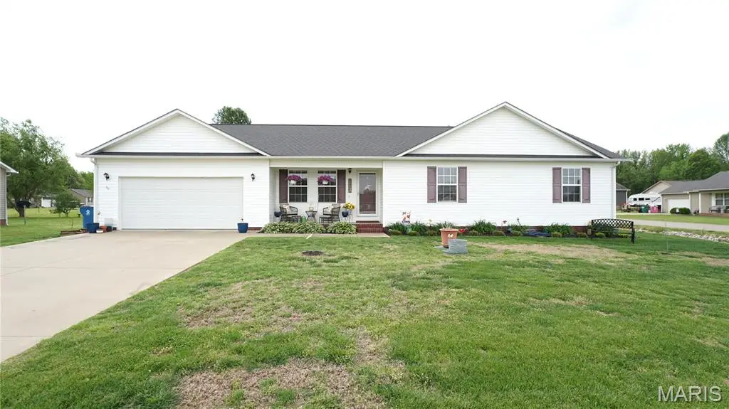 12109 Hidden Meadow Ln, Dexter, MO 63841 - #1