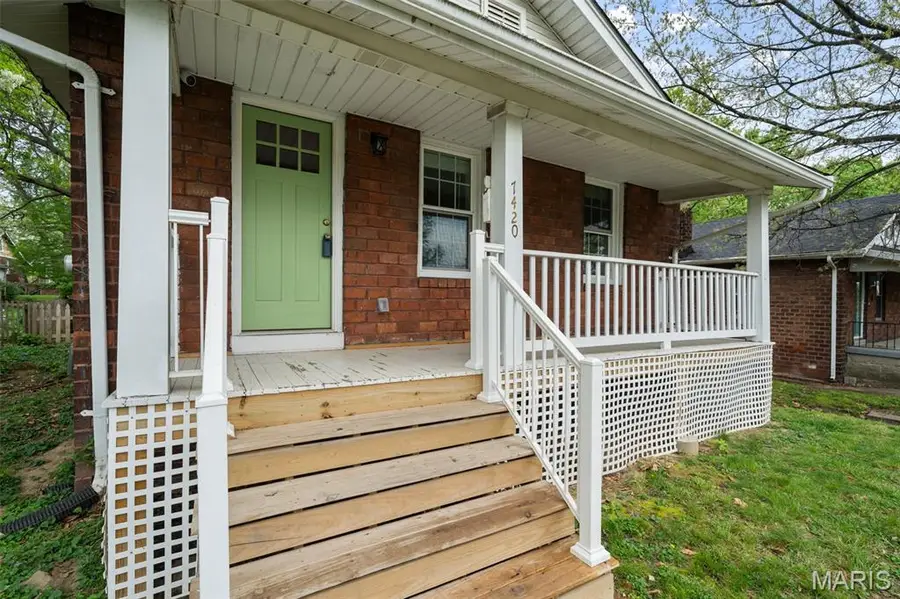7420 Richmond Place, Maplewood, MO 63143 - #3