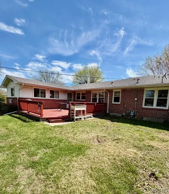 301 W Link Avenue, Owensville, MO 65066 - #2