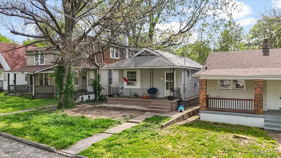 5462 Hamilton Avenue, Jennings, MO 63136 - #2