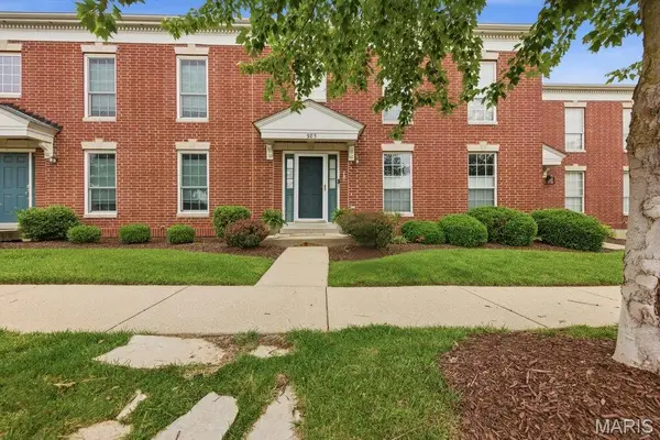 985 Rolling Thunder Drive, O'Fallon, MO 63368