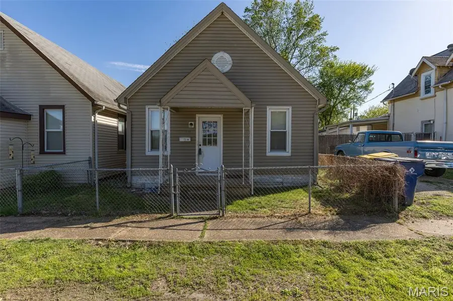 129 E Pratt Street, De Soto, MO 63020 - #3