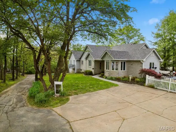 249 Reinke Road, Ballwin, MO 63021