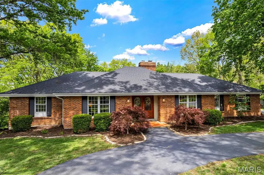 13021 Saller Drive, Sunset Hills, MO 63127 - #2