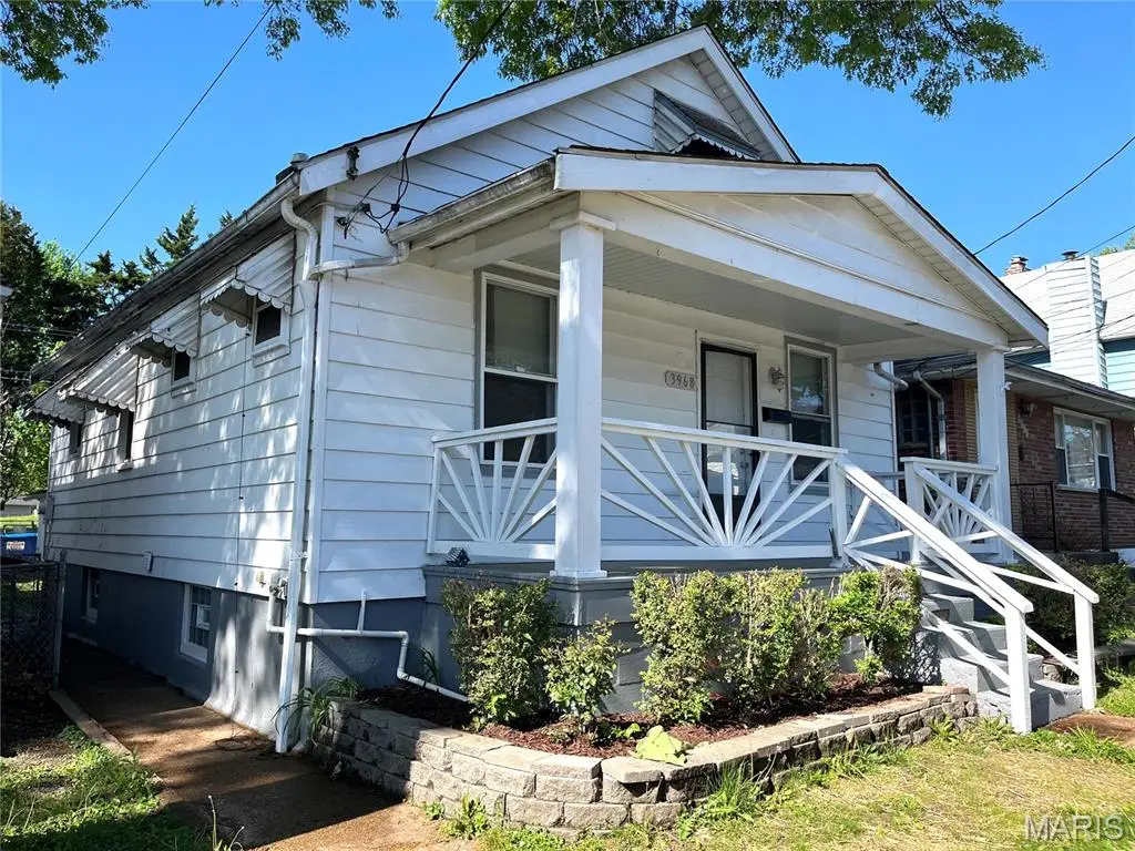 3968 Schiller Place, Saint Louis, MO 63116 - #1