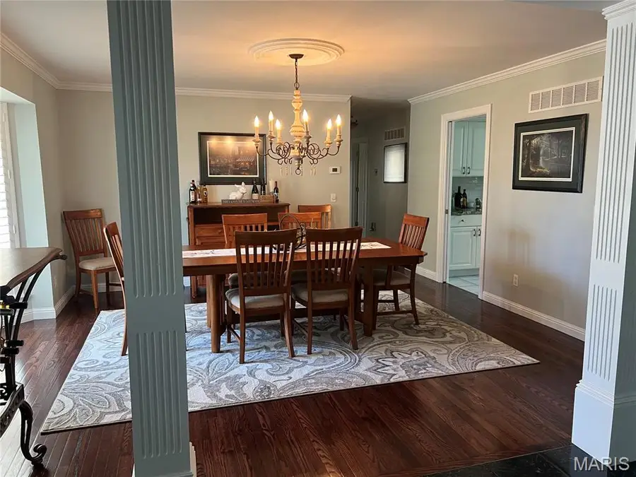 6 Hanover Hills Court, Saint Charles, MO 63301 - #3