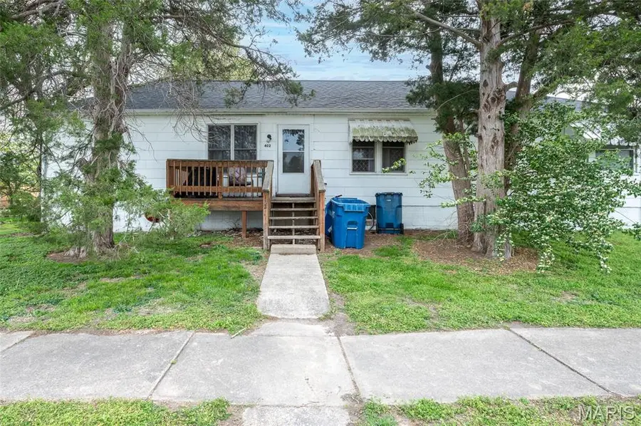 110 W 4t St, Saint Jacob, IL 62281 - #3