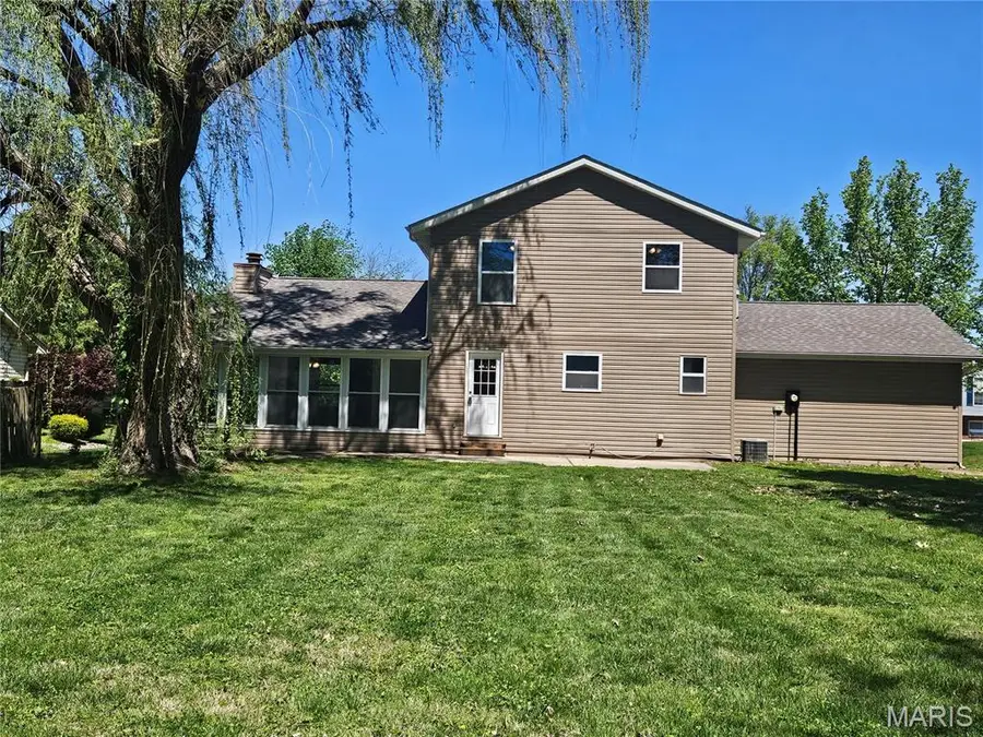 109 White Pine Avenue, Ofallon, IL 62269 - #2