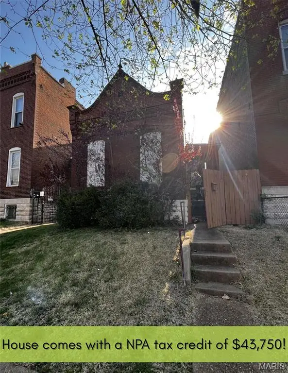 4130 Oregon Avenue, St Louis, MO 63118