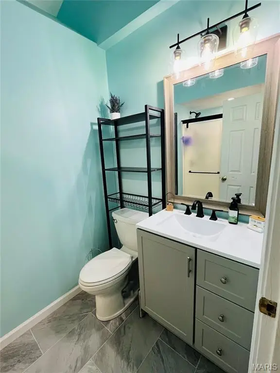 12249 Bennington Place, Maryland Heights, MO 63043 - #2