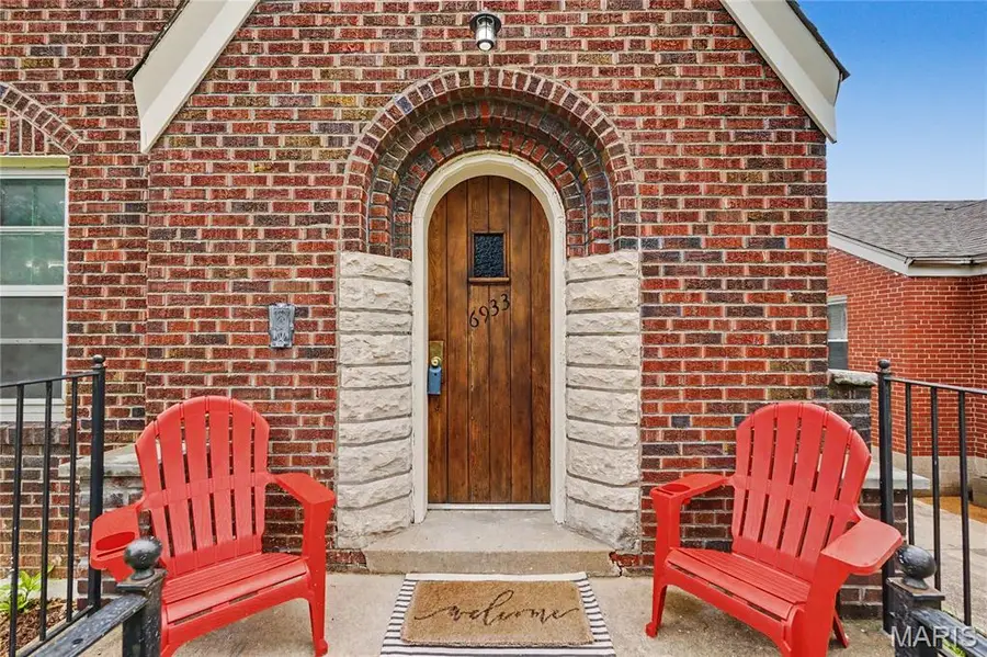 6933 Melrose Avenue, University City, MO 63130 - #2