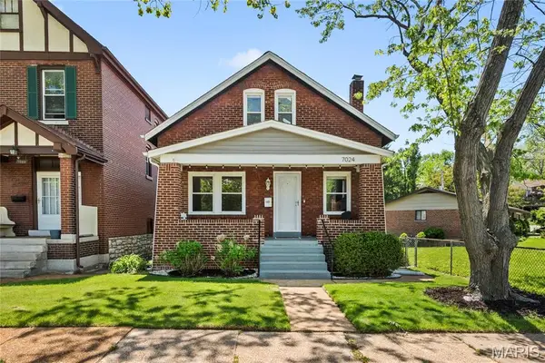 Address Withheld By Seller, St Louis, MO 63117