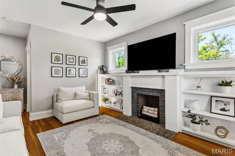 Address Withheld By Seller, Saint Louis, MO 63117 - #3