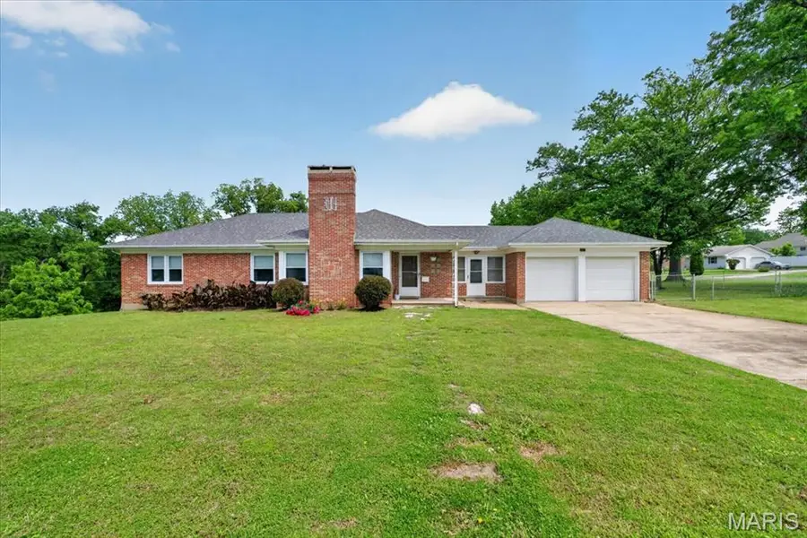 1311 E 3rd Street, Washington, MO 63090 - #2