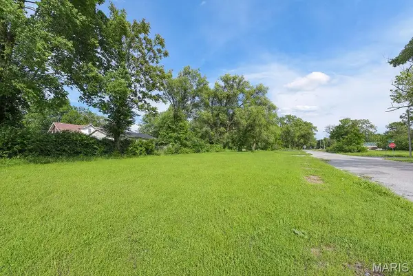 601 N 13th Street, East St Louis, IL 62205