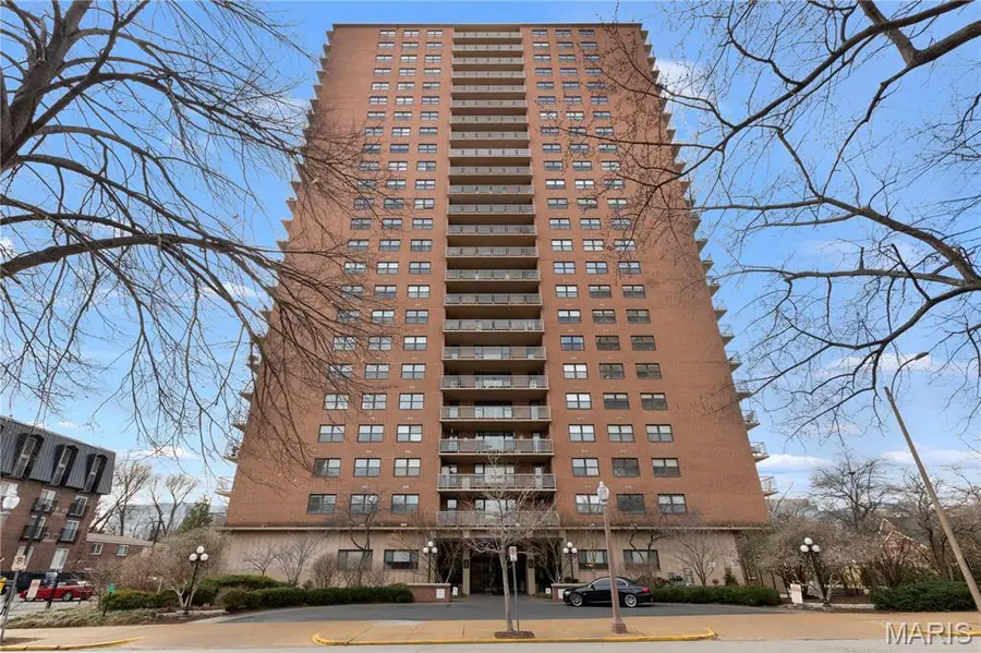 4466 W Pine Boulevard #6G, Saint Louis, MO 63108 - #3