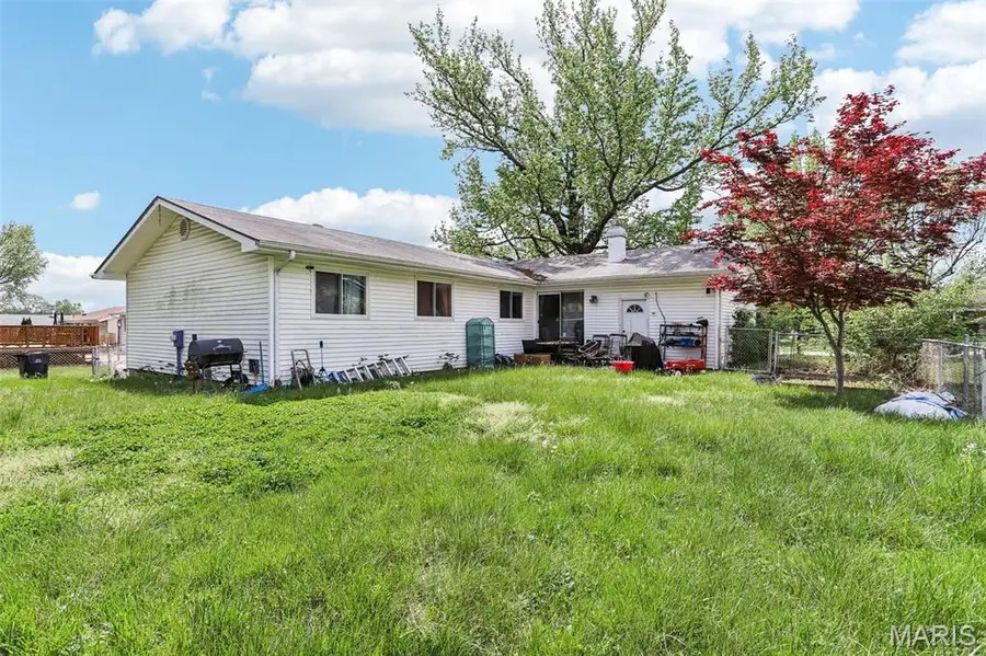 1684 Kew Gardens Drive, Florissant, MO 63031 - #2