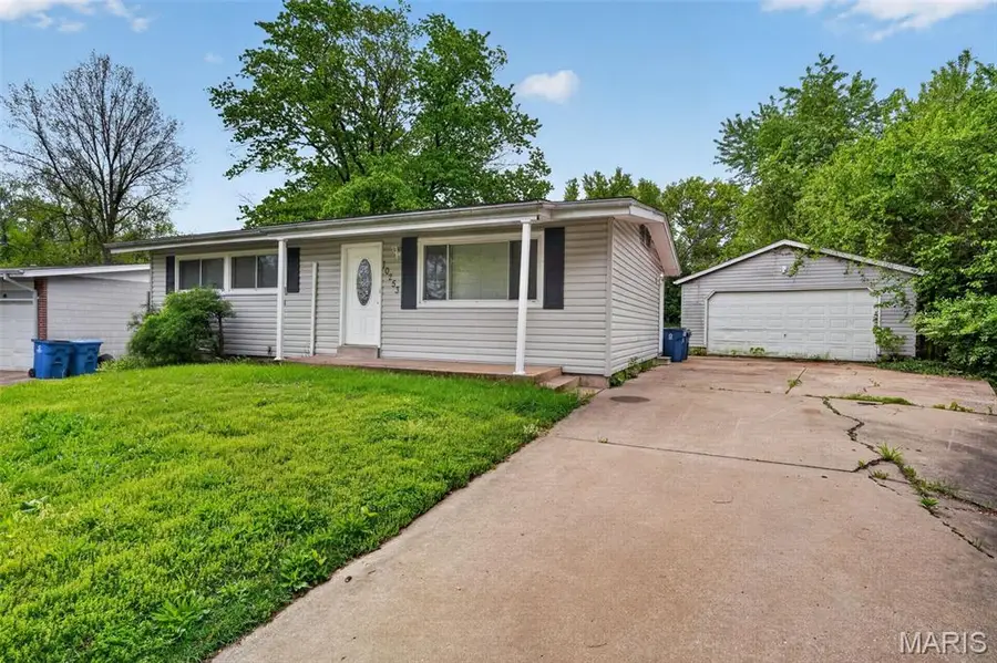 10253 Green Valley Drive, Saint Louis, MO 63136 - #3