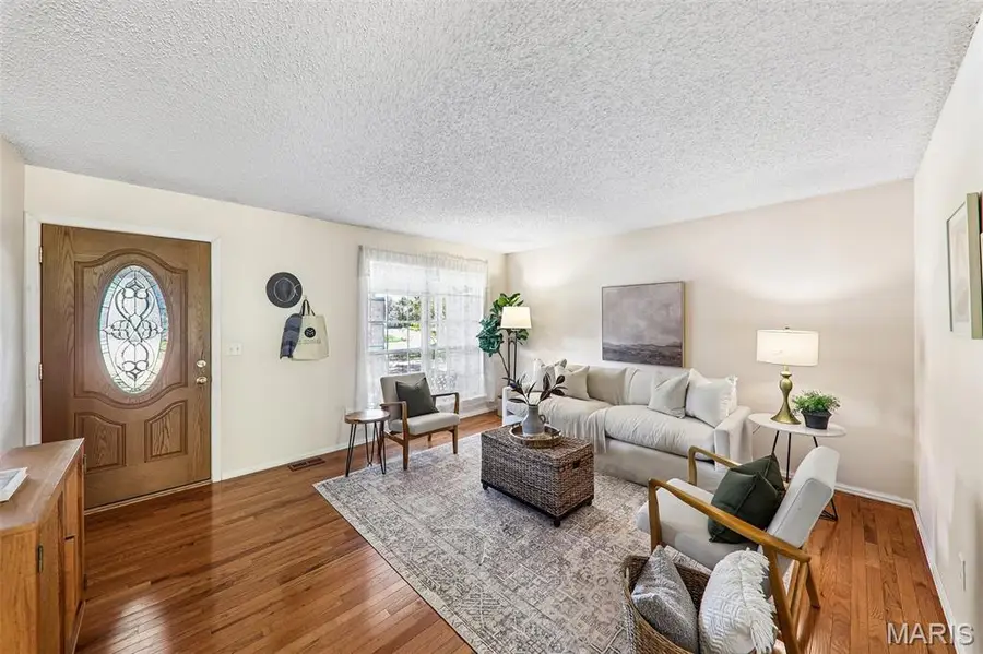 995 Century Oaks Drive, Manchester, MO 63021 - #3