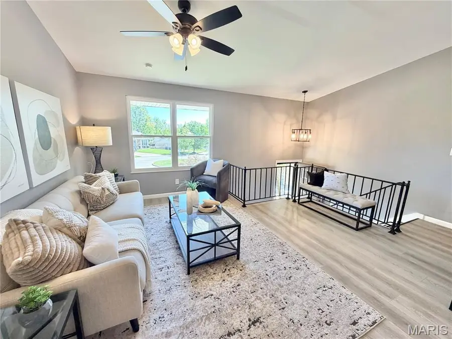 344 Saddle Back Drive, Saint Louis, MO 63129 - #3