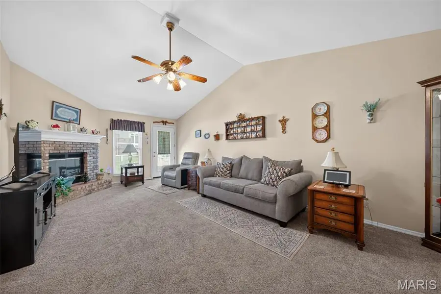 34 Green Park Lane #32B, Ofallon, MO 63366 - #2