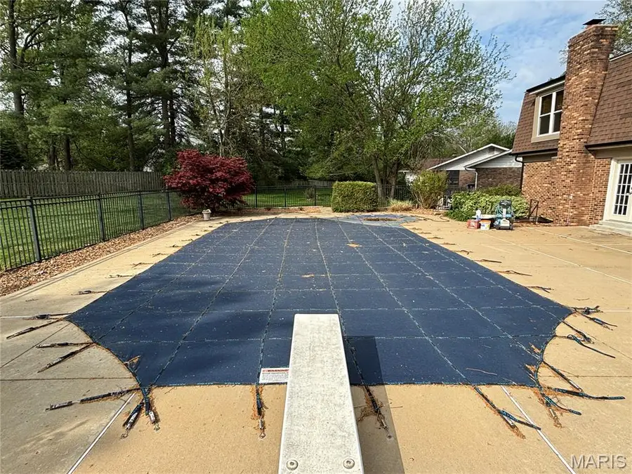 12576 Royal Manor Drive, Creve Coeur, MO 63141 - #2