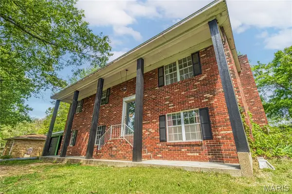 16911 Christian Drive, Dexter, MO 63841