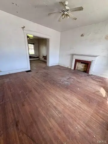 421 E A Street, Belleville, IL 62220 - #3