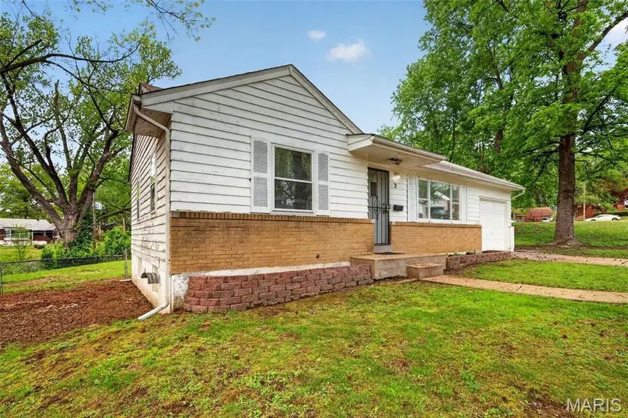2 Marcel Court, Saint Louis, MO 63135 - #2