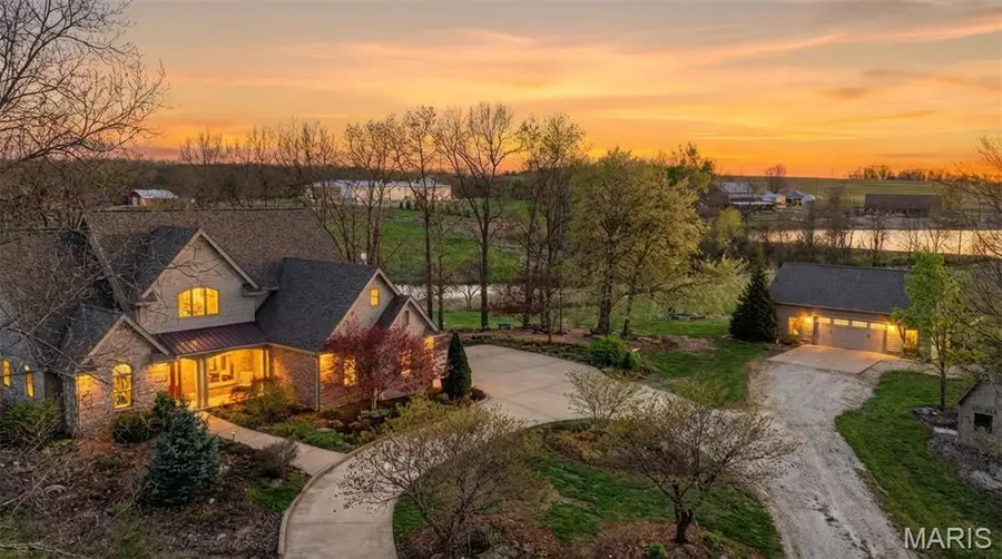 3757 Sunny Road, Washington, MO 63090 - #2