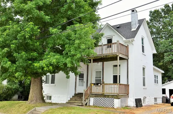 118 N 15th Street, Belleville, IL 62220