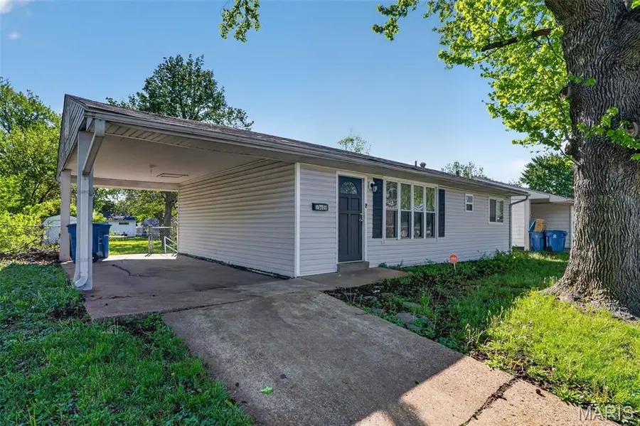 10028 Dellridge Lane, Saint Louis, MO 63136 - #3