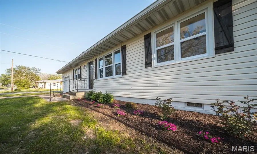 122 Sackett Street, Licking, MO 65542 - #2