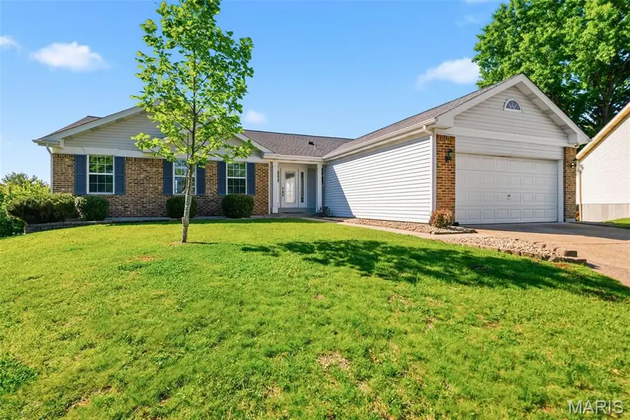 3 Riesling Court, Saint Charles, MO 63304 - #2